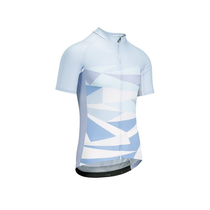 Maillot corto Assos: comodidad y frescura para tus rutas en bici