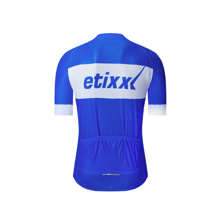 Maillot corto Etixx: comodidad y frescura para tus rutas en bici