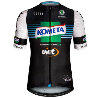 Maillot de ciclismo corto Kometa: comodidad y frescura para tus rutas