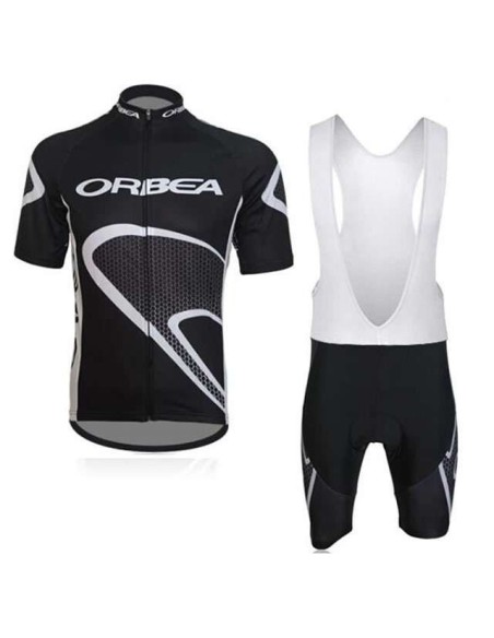 Conjunto de ciclismo corto Orbea: comodidad y frescura para tus paseos