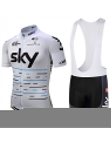 Conjunto de ciclismo corto SKY: comodidad y frescura para tus paseos