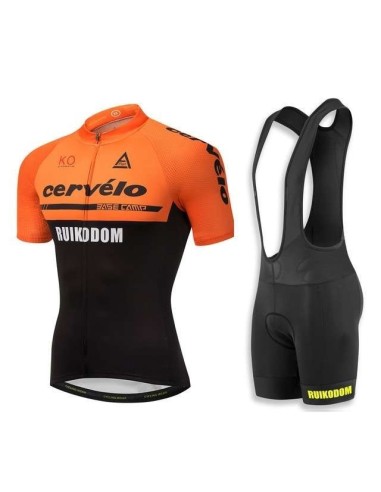 Conjunto de ciclismo Cervelo: comodidad y frescura para tus paseos de verano