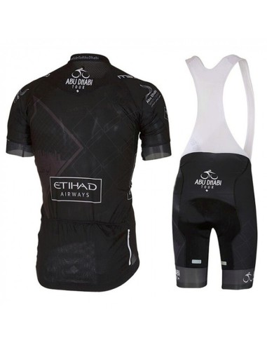 Conjunto de ciclismo corto Tour Dubai: comodidad y frescura para tus paseos