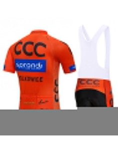 Conjunto de ciclismo CCC: comodidad y frescura para tus paseos de verano 2