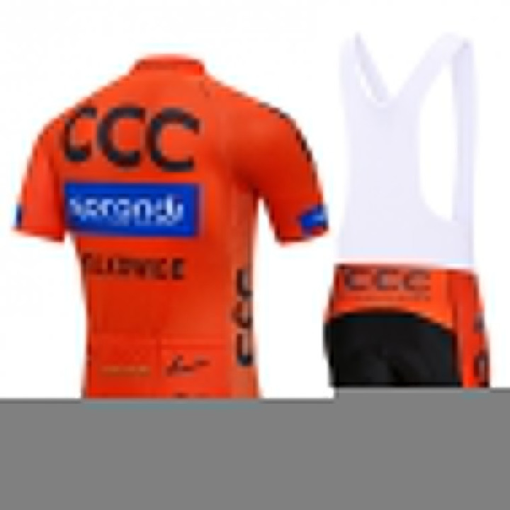 Conjunto de ciclismo CCC: comodidad y frescura para tus paseos de verano