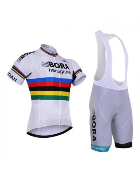 Conjunto corto de ciclismo Bora: comodidad y frescura para tus paseos