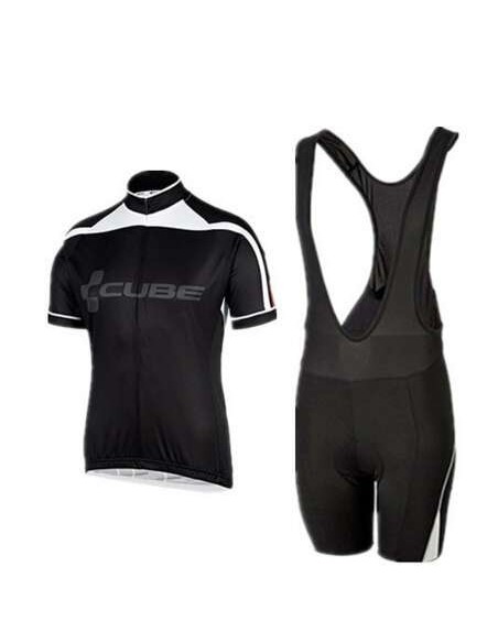 Conjunto de ciclismo corto Cube: comodidad y estilo para tus paseos de verano