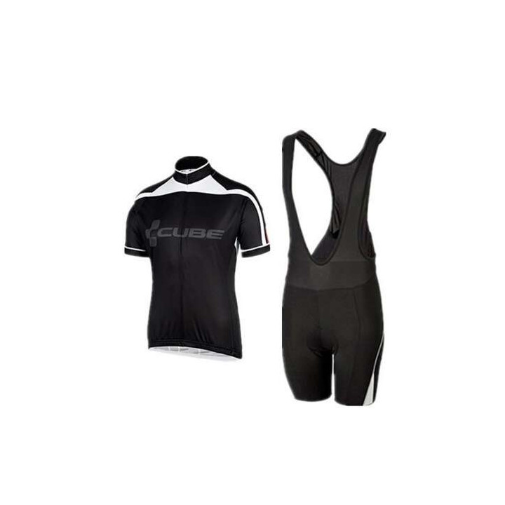 Conjunto de ciclismo corto Cube: comodidad y estilo para tus paseos de verano