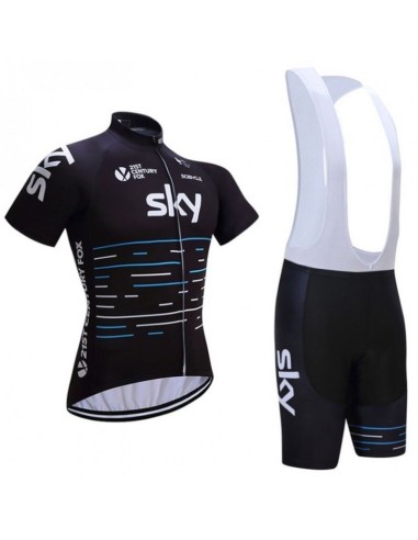 Conjunto Corto de Ciclismo SKY: Comodidad y Estilo para tus Rutas