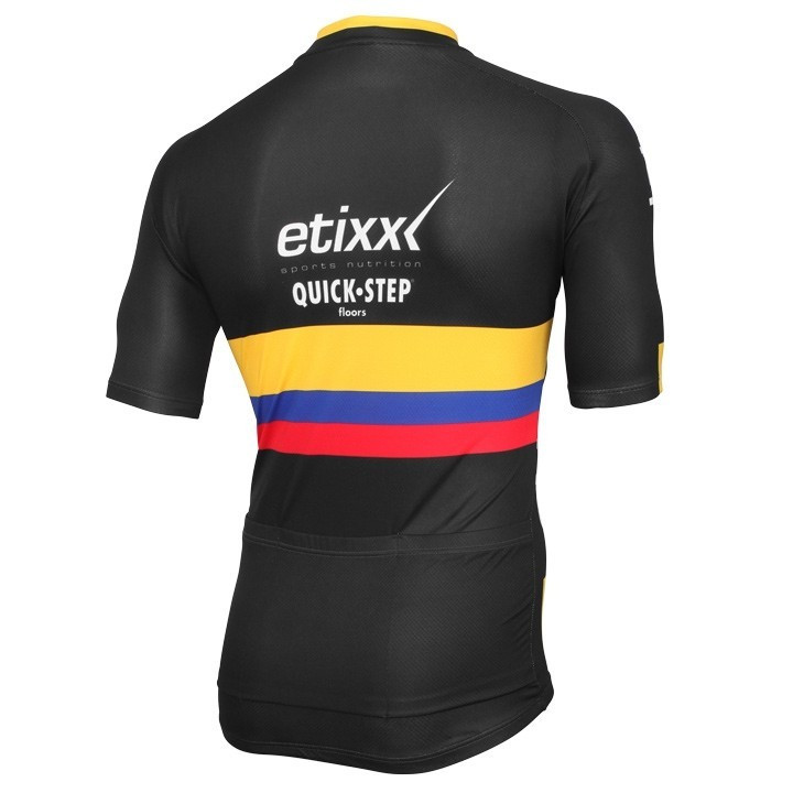 Conjunto de ciclismo Etixx: comodidad y frescura para tus rutas