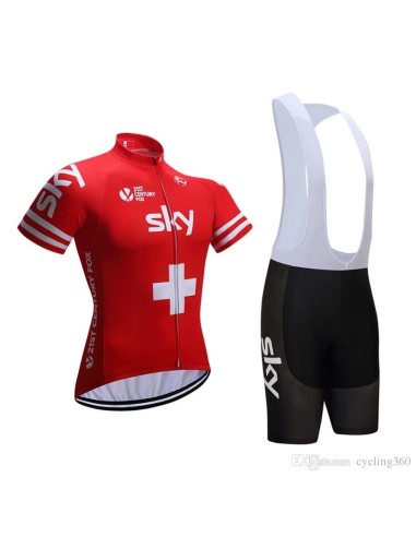 Conjunto de Ciclismo Corto SKY: Comodidad y Estilo para tus Rutas de Verano