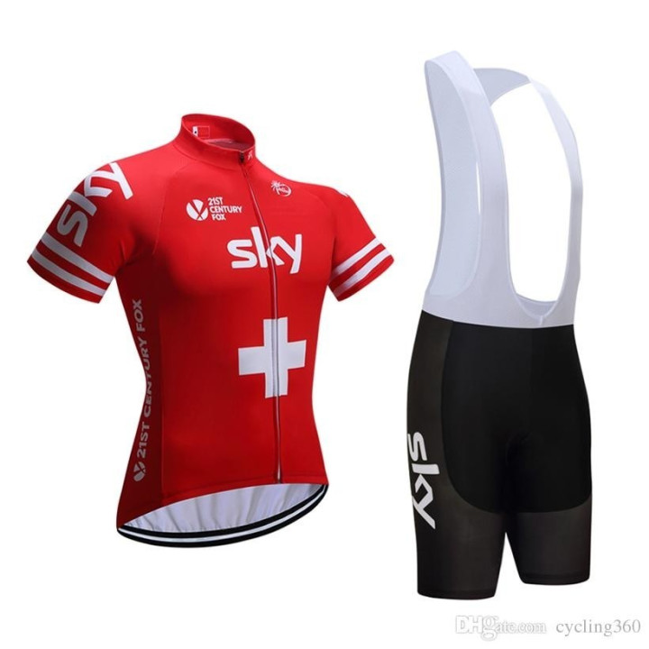 Conjunto de Ciclismo Corto SKY: Comodidad y Estilo para tus Rutas de Verano