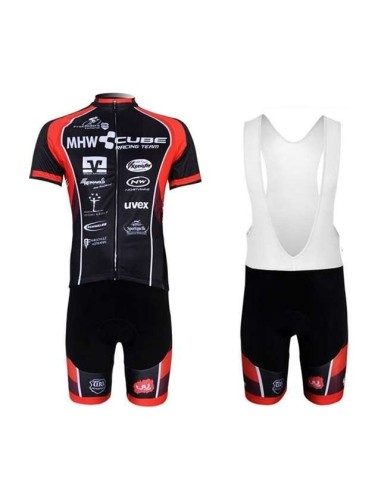 Conjunto corto de ciclismo Cube: comodidad y frescura para tus rutas