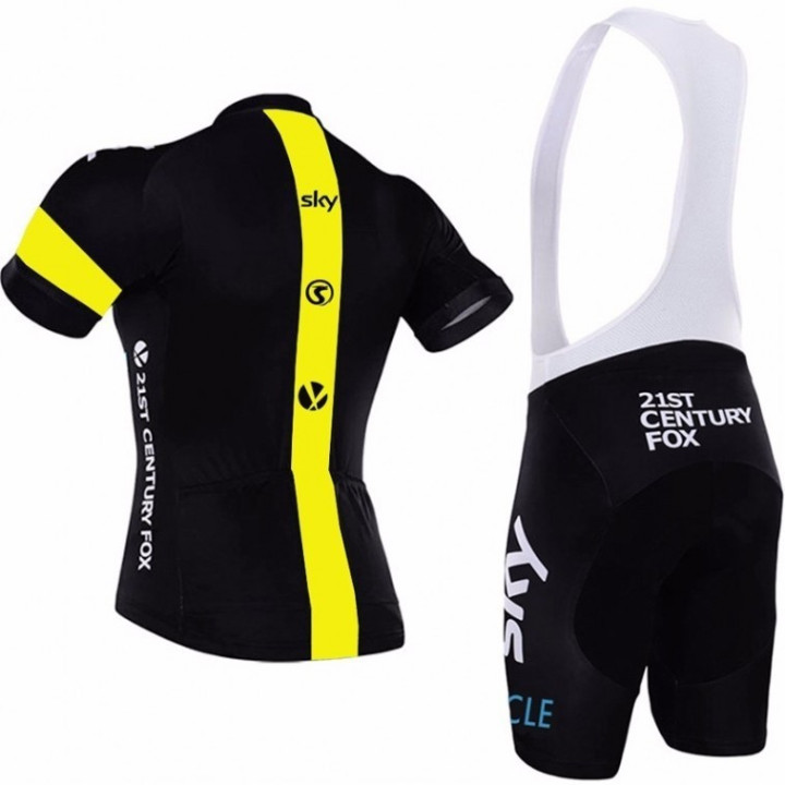 Conjunto de ciclismo SKY: comodidad y frescura para tus rutas