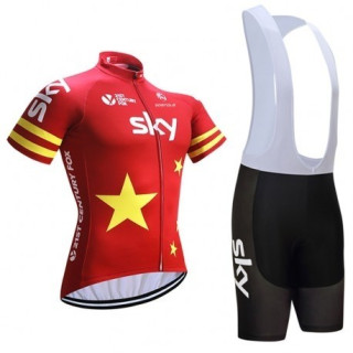 Conjunto de Ciclismo SKY: Comodidad y Estilo para tus Rutas de Verano