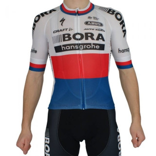 Equipación de ciclismo Bora: comodidad y estilo para tus rutas de verano