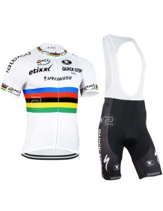 Conjunto corto de ciclismo Etixx: comodidad y estilo para tus rutas