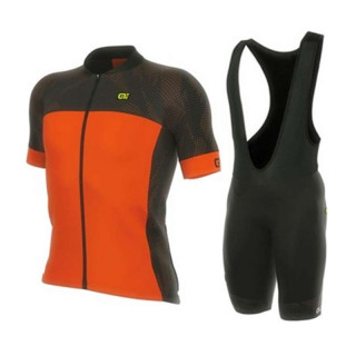 Conjunto de ciclismo ALE: comodidad y frescura para tus rutas de verano