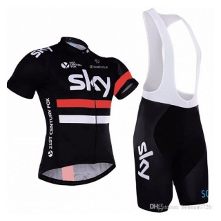 Conjunto de ciclismo SKY: comodidad y frescura para tus paseos de verano