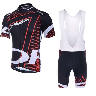 Conjunto corto de ciclismo Orbea: comodidad y estilo para tus rutas