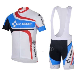 Conjunto corto de ciclismo Cube para un verano cómodo y fresco