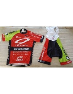 Conjunto corto de ciclismo Niner: comodidad y frescura para tus paseos