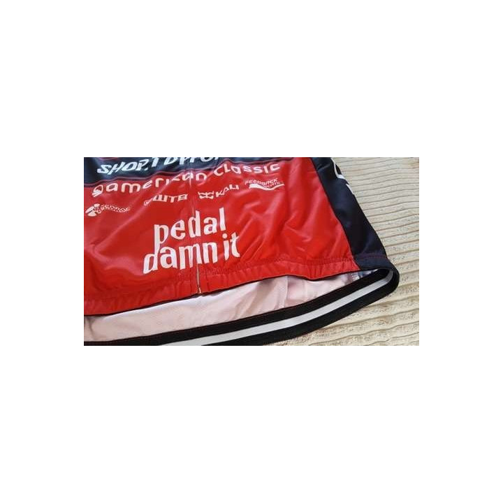 Conjunto corto de ciclismo Niner: comodidad y frescura para tus paseos