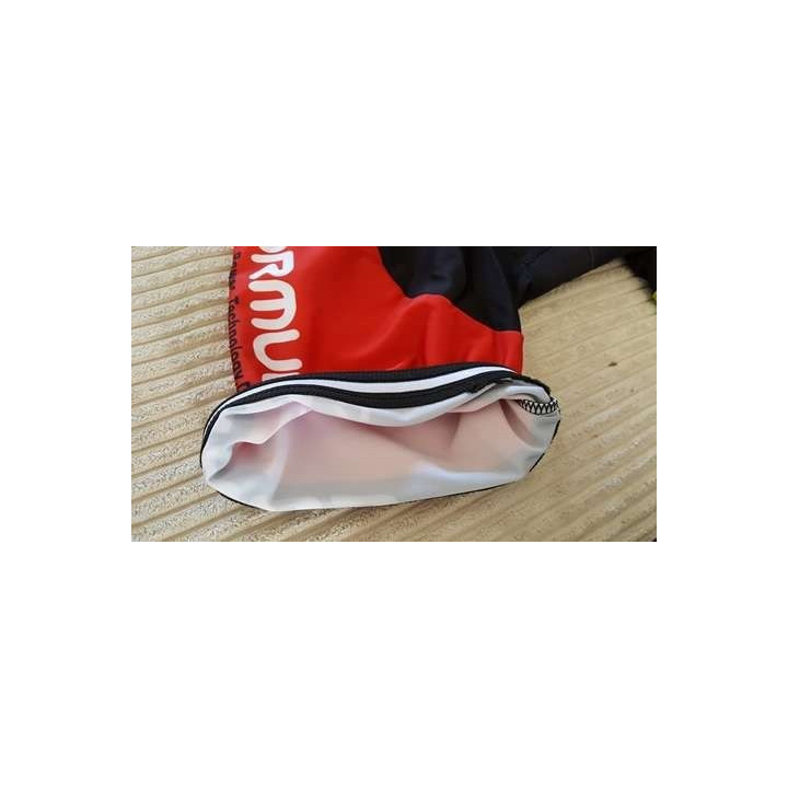 Conjunto corto de ciclismo Niner: comodidad y frescura para tus paseos