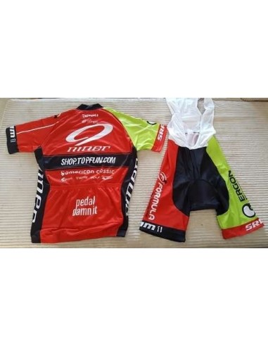 Conjunto corto de ciclismo Niner: comodidad y frescura para tus paseos