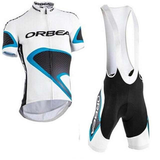 Conjunto corto de ciclismo Orbea: comodidad y calidad para tus paseos de verano