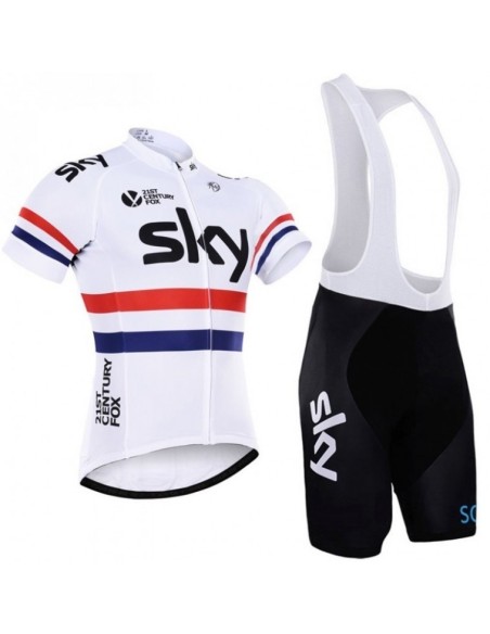 Conjunto de ciclismo SKY: comodidad y frescura para tus paseos de verano