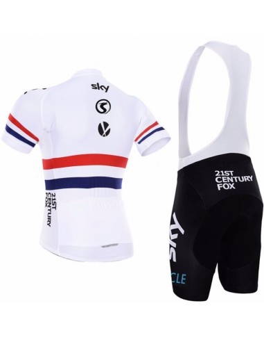 Conjunto de ciclismo SKY: comodidad y frescura para tus paseos de verano