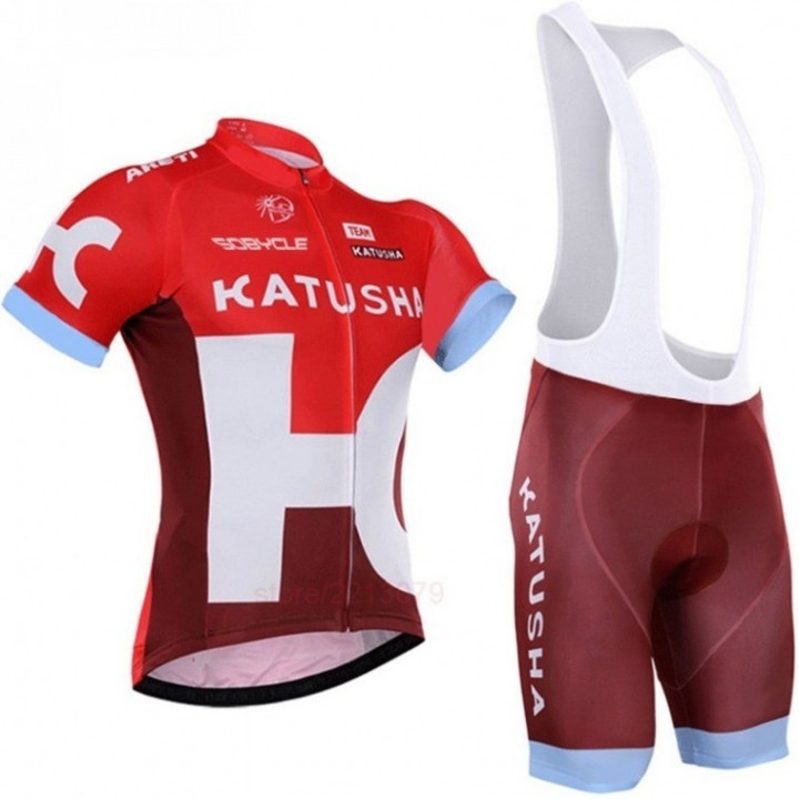 Conjunto corto de ciclismo Katusha: comodidad y frescura para tus paseos