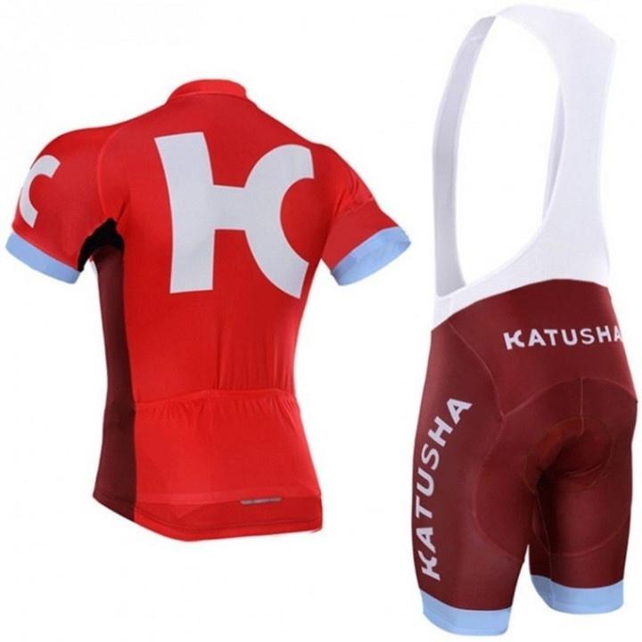 Conjunto corto de ciclismo Katusha: comodidad y frescura para tus paseos