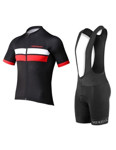 Conjunto de ciclismo Merida: comodidad y estilo para el verano