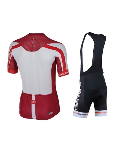 Conjunto corto de ciclismo Castelli: comodidad y estilo para tus rutas