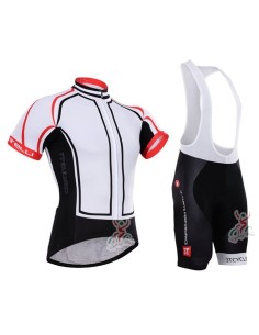 Equipación de ciclismo Castelli: comodidad y frescura para tus rutas de verano