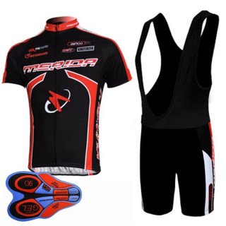 Equipación de ciclismo Merida: comodidad y frescura para tus paseos