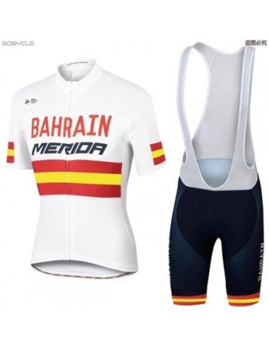Conjunto de ciclismo Bahrain Merida: comodidad y estilo para tus paseos de verano