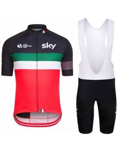 Conjunto de ciclismo SKY: comodidad y frescura para tus paseos de verano