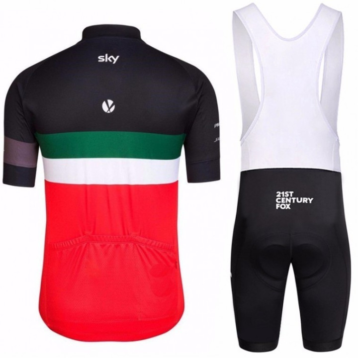 Conjunto de ciclismo SKY: comodidad y frescura para tus paseos de verano