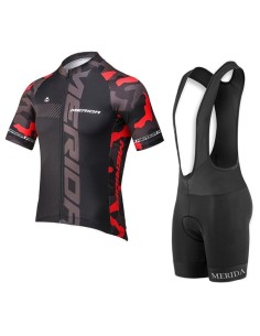 Conjunto de ciclismo Merida: comodidad y estilo para tus rutas