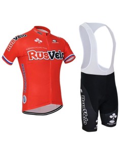 Conjunto corto de ciclismo RusVelo: comodidad y frescura para tus rutas en verano