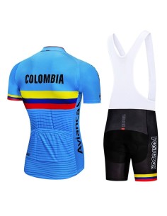 Equipación de ciclismo Manzana Postobón: comodidad y estilo para tus paseos 2