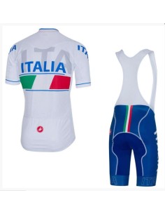 Conjunto de ciclismo Castelli: comodidad y estilo para tus rutas de verano 2