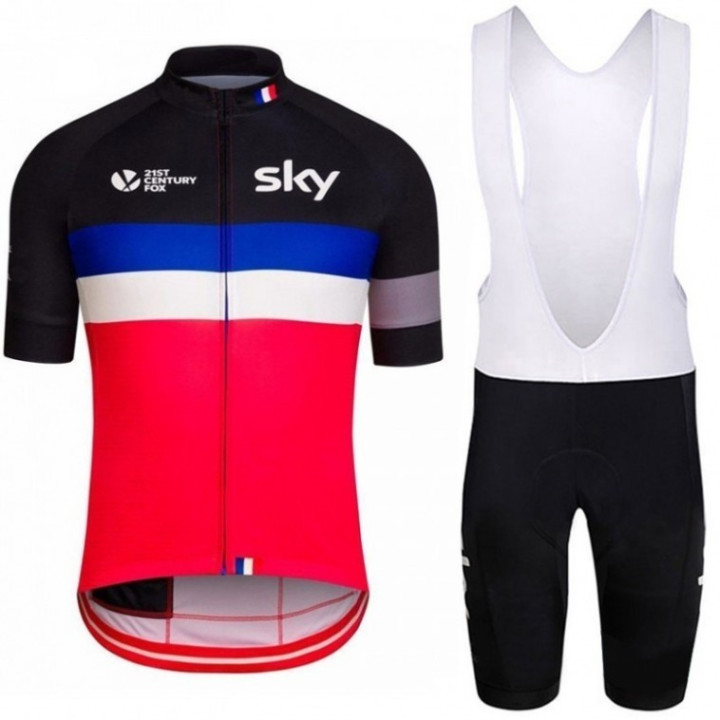 Conjunto de ciclismo corto SKY: comodidad y estilo para tus paseos