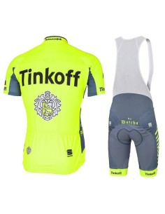 Equipación de ciclismo Tinkoff: comodidad y estilo para tus rutas 2