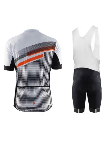 Conjunto corto de ciclismo Craft: comodidad y frescura para tus rutas