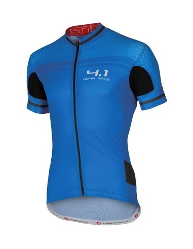 "Conjunto corto de ciclismo Castelli: comodidad y estilo para tus rutas"