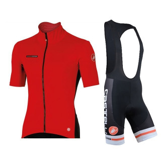 Conjunto de ciclismo Castelli: calidad y comodidad para tus rutas